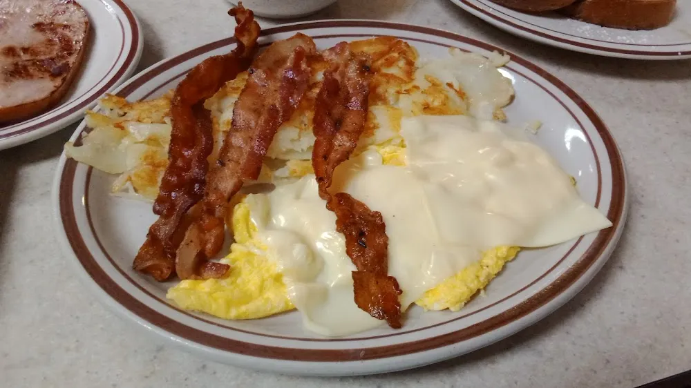 Scrambled Eggs and Bacon and Home Fries